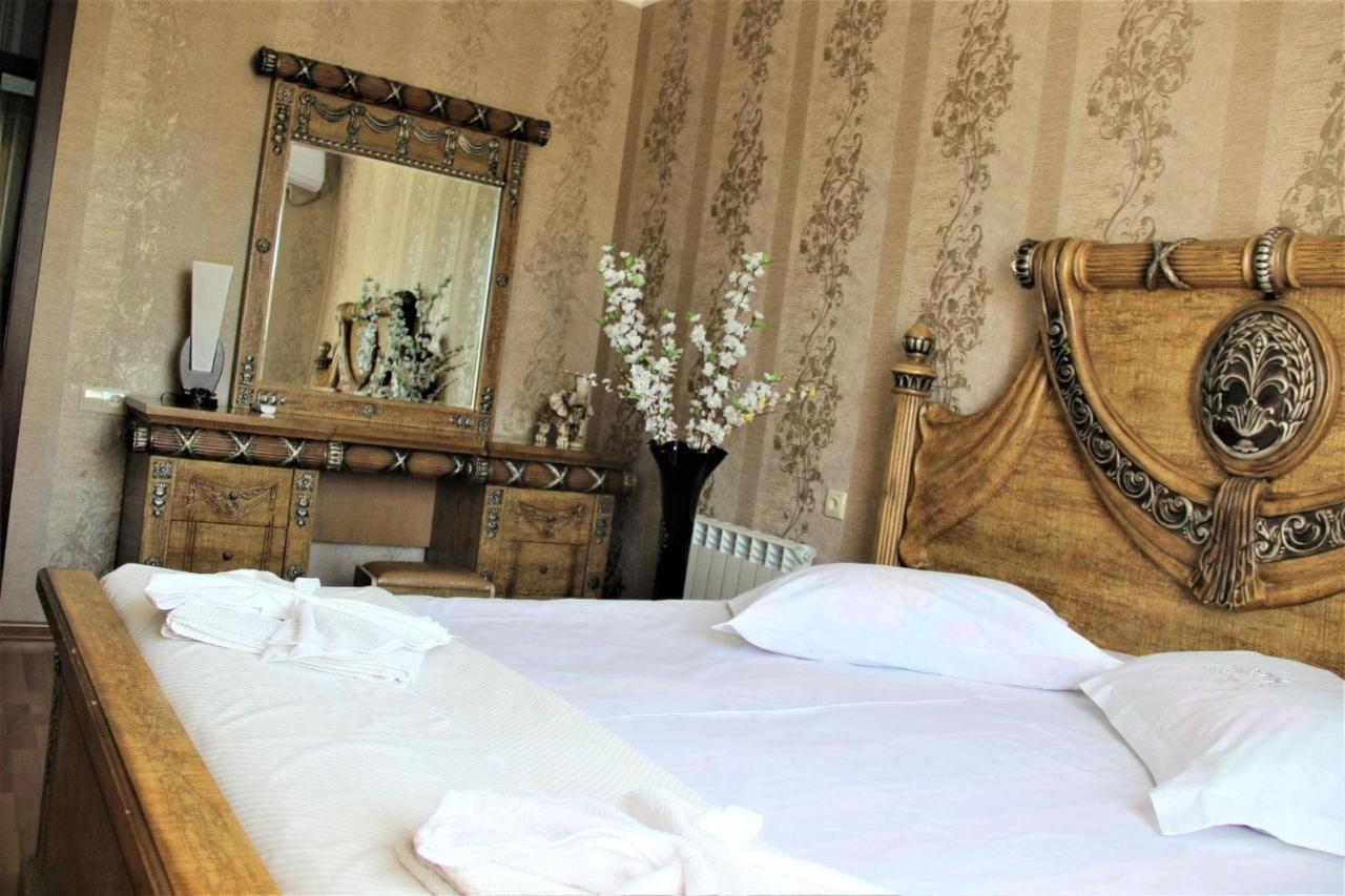 Hotel Oniks Kutaisi Eksteriør billede