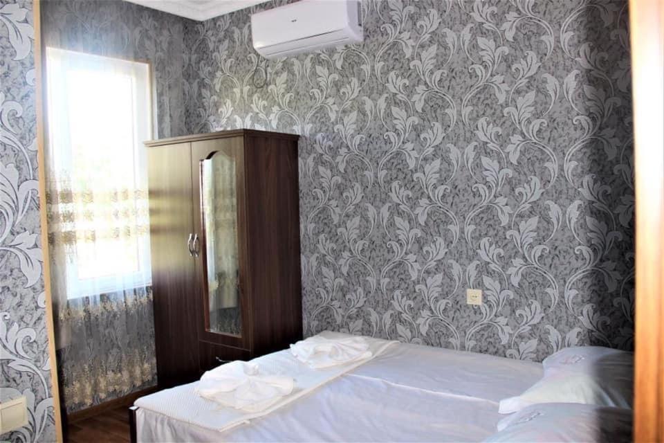 Hotel Oniks Kutaisi Eksteriør billede
