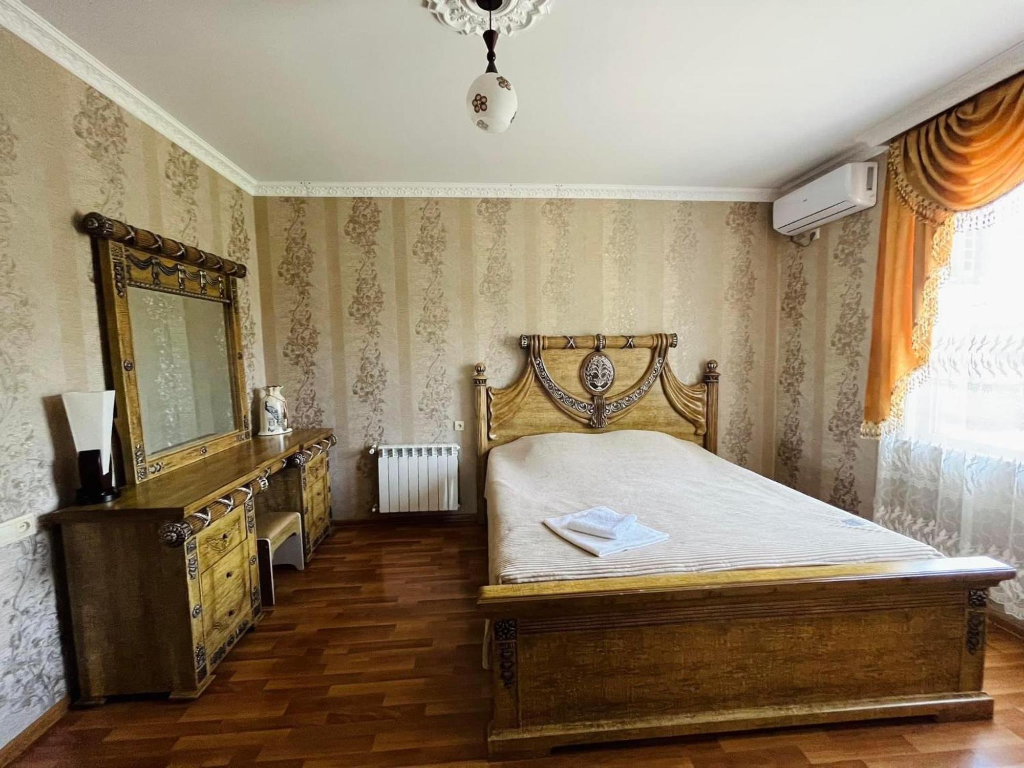 Hotel Oniks Kutaisi Eksteriør billede